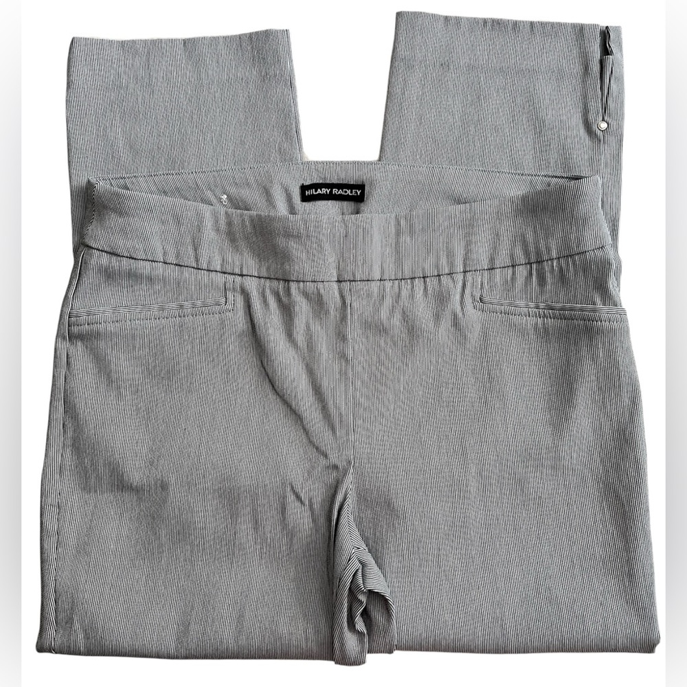 Hillary Radley Pull On Blue and White Striped Ankle Pants, Size M